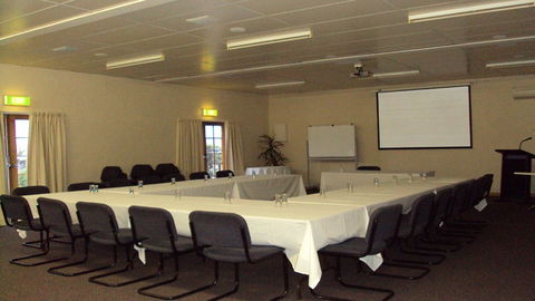 BEST WESTERN Beachfront At Bicheno - Tourism Gold Coast 2