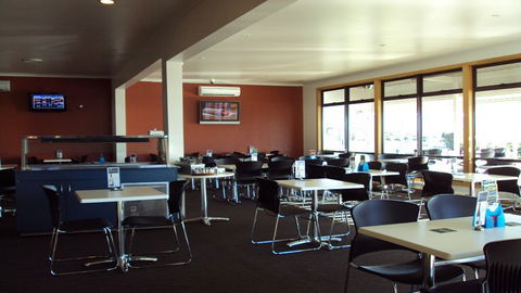 BEST WESTERN Beachfront At Bicheno - Tourism Gold Coast 4