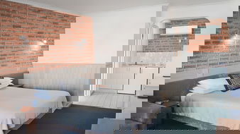 Book Bairnsdale Accommodation Vacations Tourism Gold Coast Tourism Gold Coast