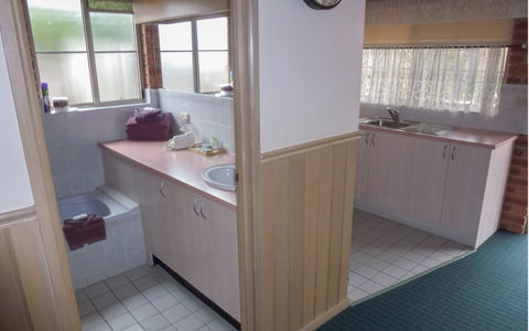 BEST WESTERN Colonial Motor Inn - Tourism Gold Coast 6