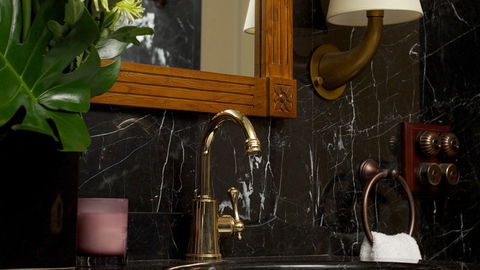 BEST WESTERN PREMIER Terrace Hotel - Tourism Gold Coast 14