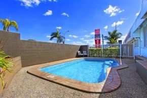 Nambour Lodge Motel - Tourism Gold Coast 2