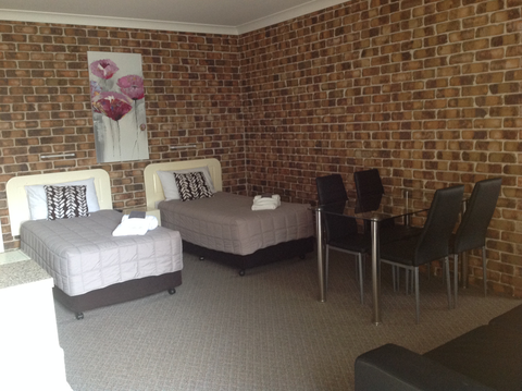Richmond Motor Inn - Tourism Gold Coast 4