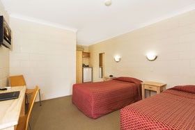 Nambour Lodge Motel - Tourism Gold Coast 9