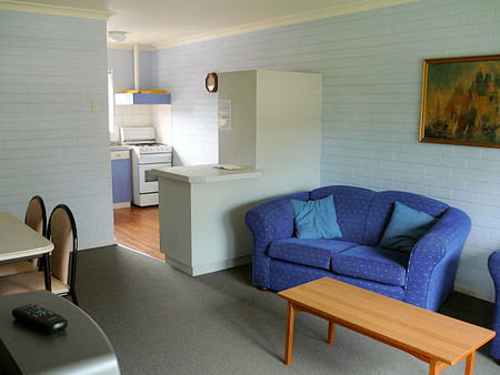Budget Apartments Como South Perth - Tourism Gold Coast 1