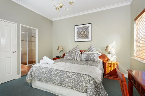 Durham Lodge - Tourism Gold Coast 2
