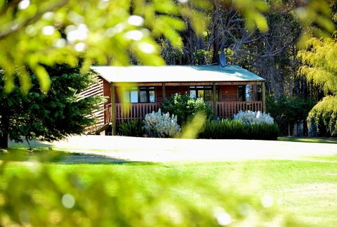 Diamond Forest Cottages Farmstay - Tourism Gold Coast 1