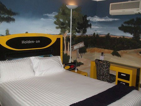 Langtrees Guest Hotel - Tourism Gold Coast 2