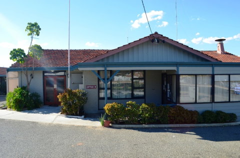 Narrogin Motel - Tourism Gold Coast 1