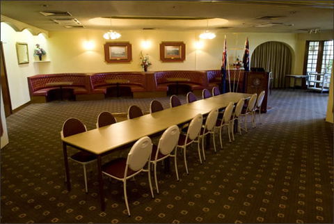Tower Hotel - Tourism Gold Coast 3