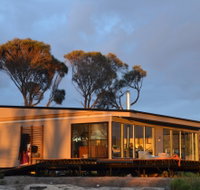 Sawyers Bay Shacks - Tourism Gold Coast