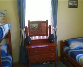 Blue Wren Riverside Cottage - Tourism Gold Coast 1