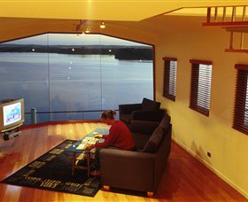 Wheelhouse Apartments - Tourism Gold Coast 1