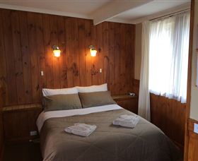 Mole Creek Holiday Village - Tourism Gold Coast 2
