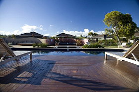 Ramada Resort Seven Mile Beach - Tourism Gold Coast 0