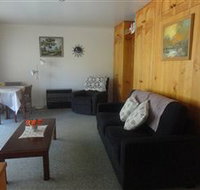 Blue Wren Gardens and Accommodation - Tourism Gold Coast