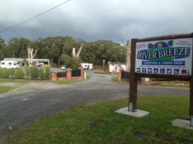Riverbreeze Caravan & Cabin Park - Tourism Gold Coast 0