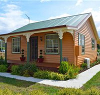 Grand Ole Topiary Cottage - Tourism Gold Coast