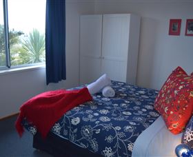 Ar Lan Y Mor - Tourism Gold Coast 0