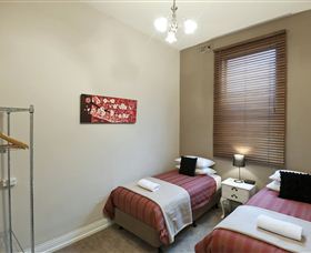 Burnie City Apartments - Tourism Gold Coast 3