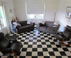 Pettit Cottage - Tourism Gold Coast 1