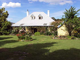 Orford's Sanda House B&B - Tourism Gold Coast 0