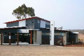 Swansea Backpacker Lodge - Tourism Gold Coast 0