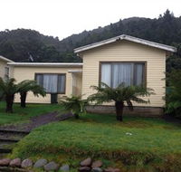 Queenstown Cottages - Owen - Tourism Gold Coast