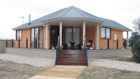 Aurora Cottages - Tourism Gold Coast 0