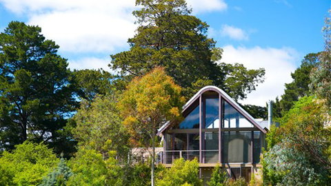 Hepburn Spa Pavilions - Saffron - Tourism Gold Coast 3