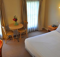 Glen Inn Motel  Apartments - Tourism Gold Coast