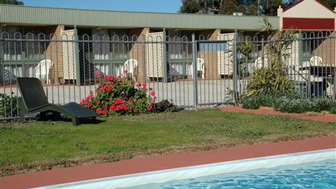 Rutherglen Motor Inn - Tourism Gold Coast 1