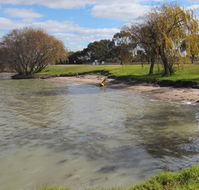 Kangaroo Lake Caravan Park - Tourism Gold Coast