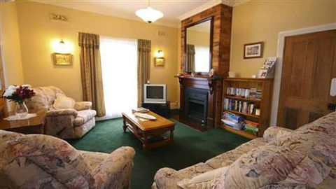 Airleigh-Rose Cottage - Tourism Gold Coast 2