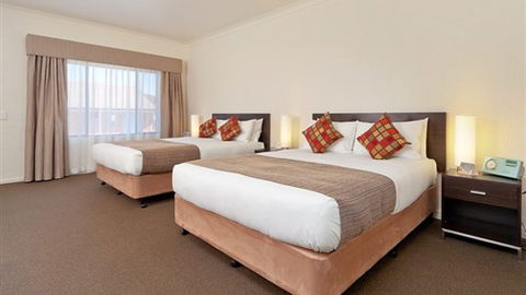 Comfort Inn & Suites Blazing Stump - Tourism Gold Coast 3