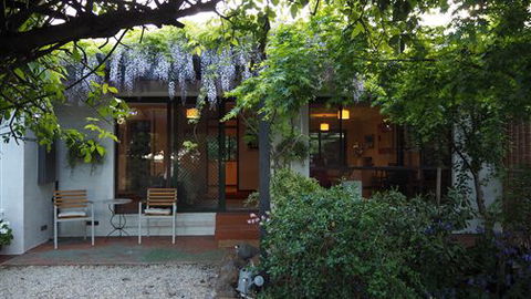 Myamba House - Tourism Gold Coast 4