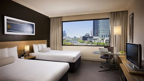 Crowne Plaza Melbourne - Tourism Gold Coast 2