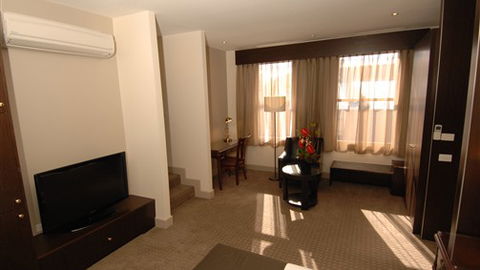 Quality Inn Heritage On Lydiard - Tourism Gold Coast 1