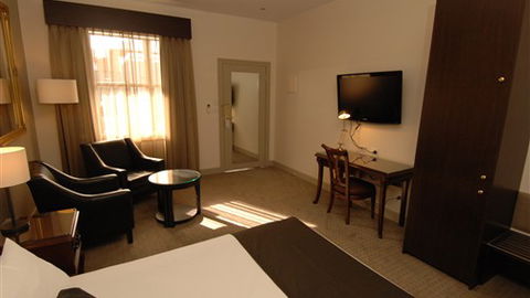 Quality Inn Heritage On Lydiard - Tourism Gold Coast 3