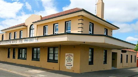 Grand Central Accommodation B&B Cobden - Tourism Gold Coast 0