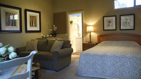 Treetops Bed And Breakfast - Tourism Gold Coast 1