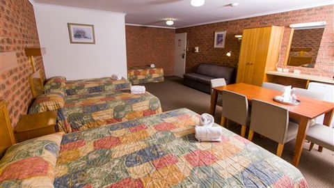Advance Motel - Tourism Gold Coast 5
