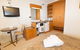 Bright Colonial Inn Motel - thumb 2