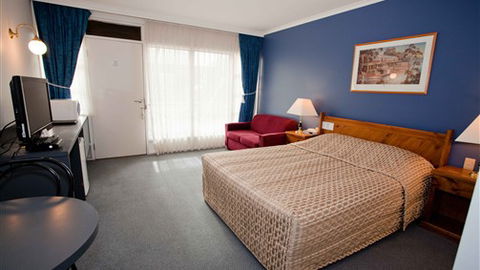 Riverboat Lodge Motor Inn - Tourism Gold Coast 1