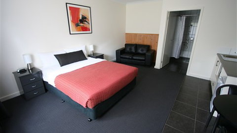 Best Western Hamilton Lakeside Motel - Tourism Gold Coast 1