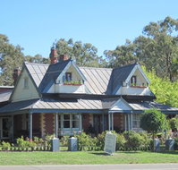 Magnolia Mansfield - Tourism Gold Coast