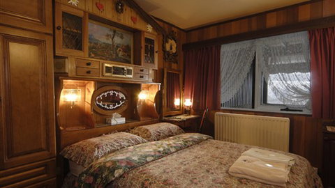Karelia Alpine Lodge - Tourism Gold Coast 2