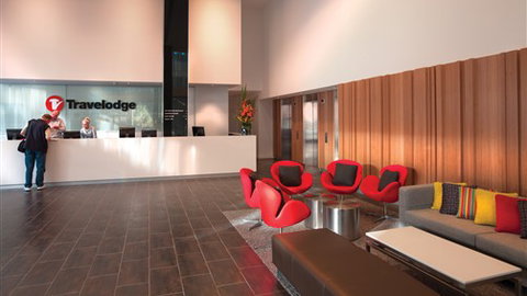 Travelodge Docklands - Tourism Gold Coast 1