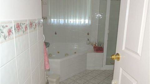 Burrabliss Bed And Breakfast - Tourism Gold Coast 5