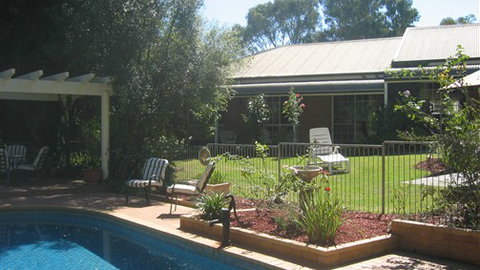Elizas On The Murray - Tourism Gold Coast 4